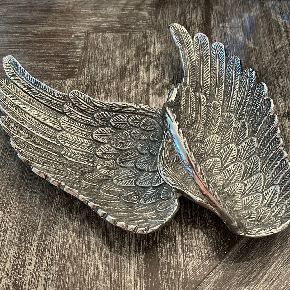 Beautiful angel wings silver dish